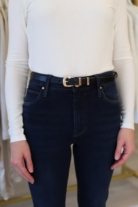 Sleek and Chic Belt, Black