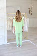 The She's All Set, Lime