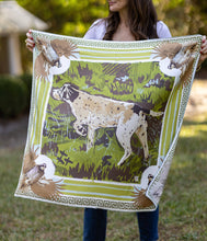 Olive Pointing Strong Silk Scarf
