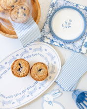 Bluehill Striped Paper Dinner Napkin [Pack of 24]