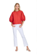 Hannah Top, Red