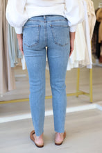 Reese High Rise Ankle Straight Jean