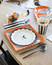 Spooky Icon 8" Paper Plate [Pack of 8]