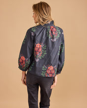 Daniella Top, Large Terrace