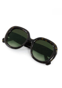 CHLOE | Tortuga Noir