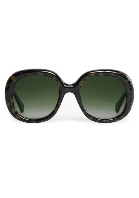 CHLOE | Tortuga Noir