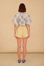 Freda Top, La Puerta Azul