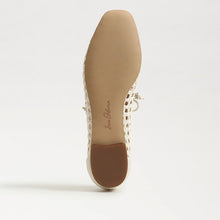 Marcie Mary Jane Flat