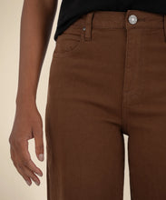 Sienna High Rise Straight Leg Jean