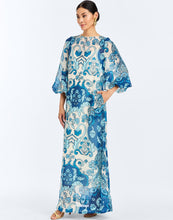 Luzon Gown, Jardin Bleu
