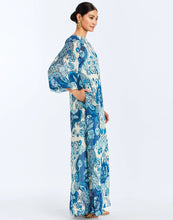 Luzon Gown, Jardin Bleu