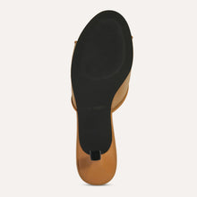 Opal Kitten Heel, Whiskey