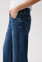 Lexi Mid Rise Bowed Straight Jean, Moonwave
