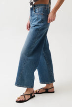 Kyra Ankle High Rise Bowed Ankle Jean, Soho
