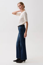 Dakota High Rise Authentic Bootcut Jean, Skyscraper