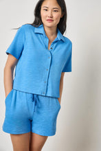 Elbow Sleeve Button Down Tee