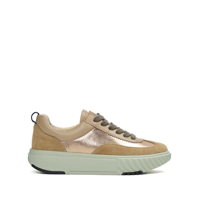 Ray Reta Sneaker
