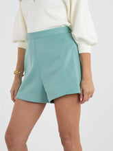 Tailored Short, Wasabi
