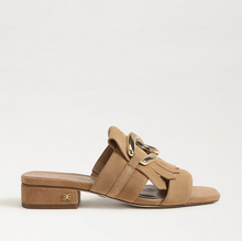 Darby Slide, Camel