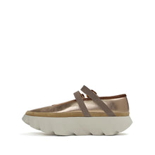 Tura Ballet Platform, Brass