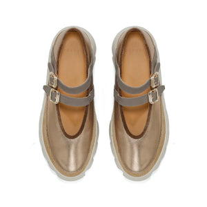 Tura Ballet Platform, Brass