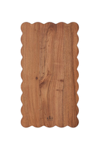 Medium Rectangle Scalloped Cutting Board