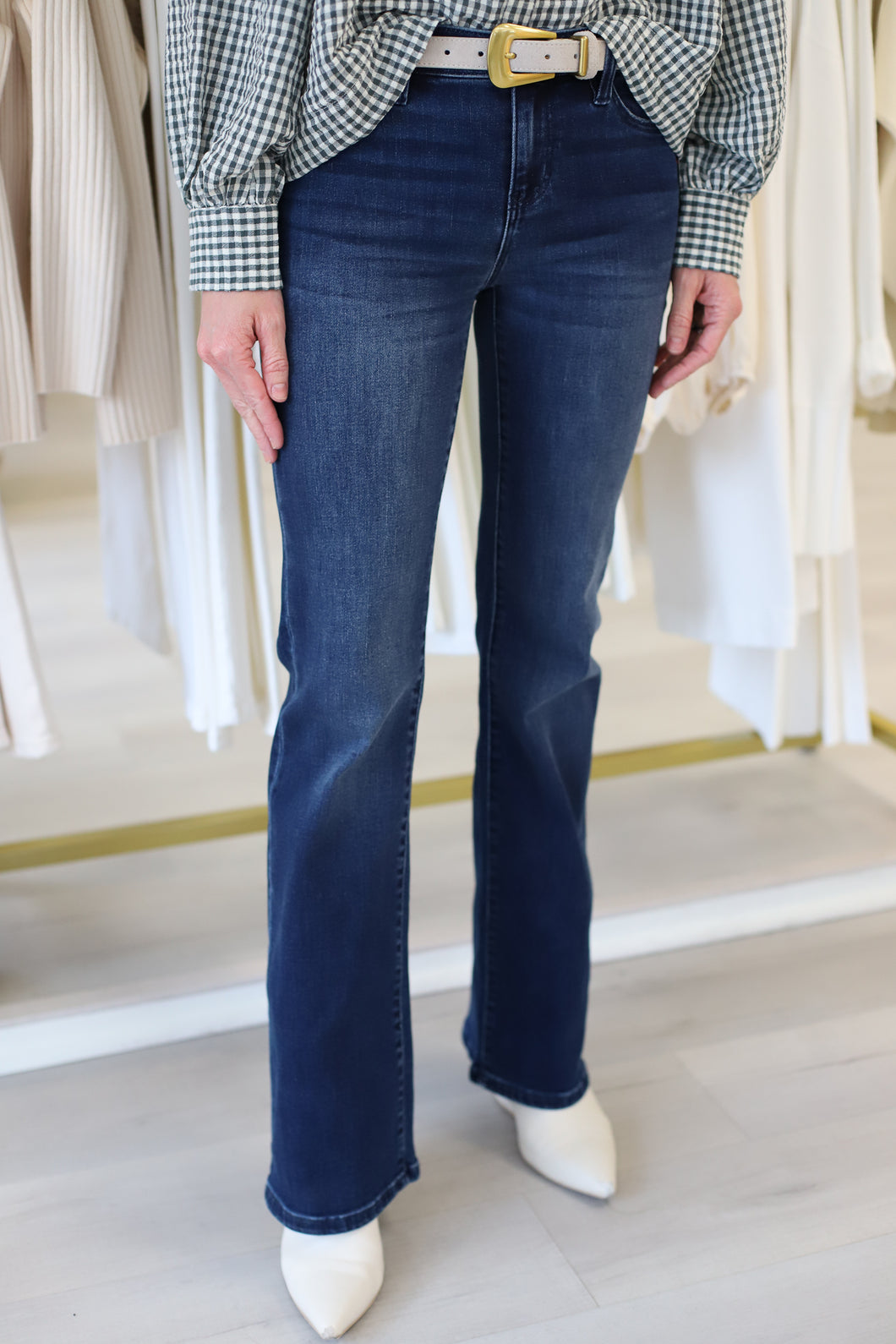 Lucy Bootcut Jean, 32