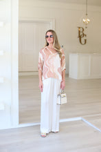 Amara Pant, Champagne