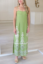 Carlie Midi