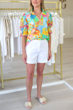 Side-Round Short