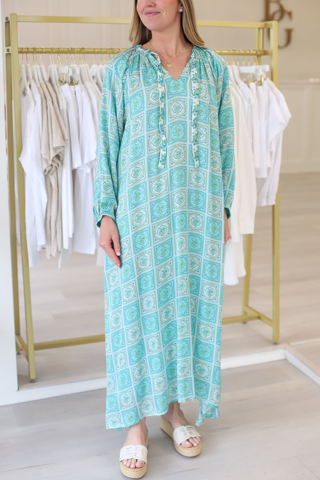 Essia Dress