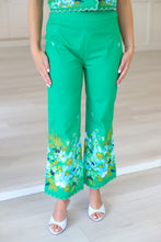 JoJo Pant