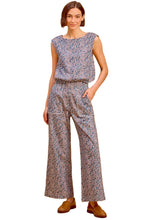 Abby Pants, Shale