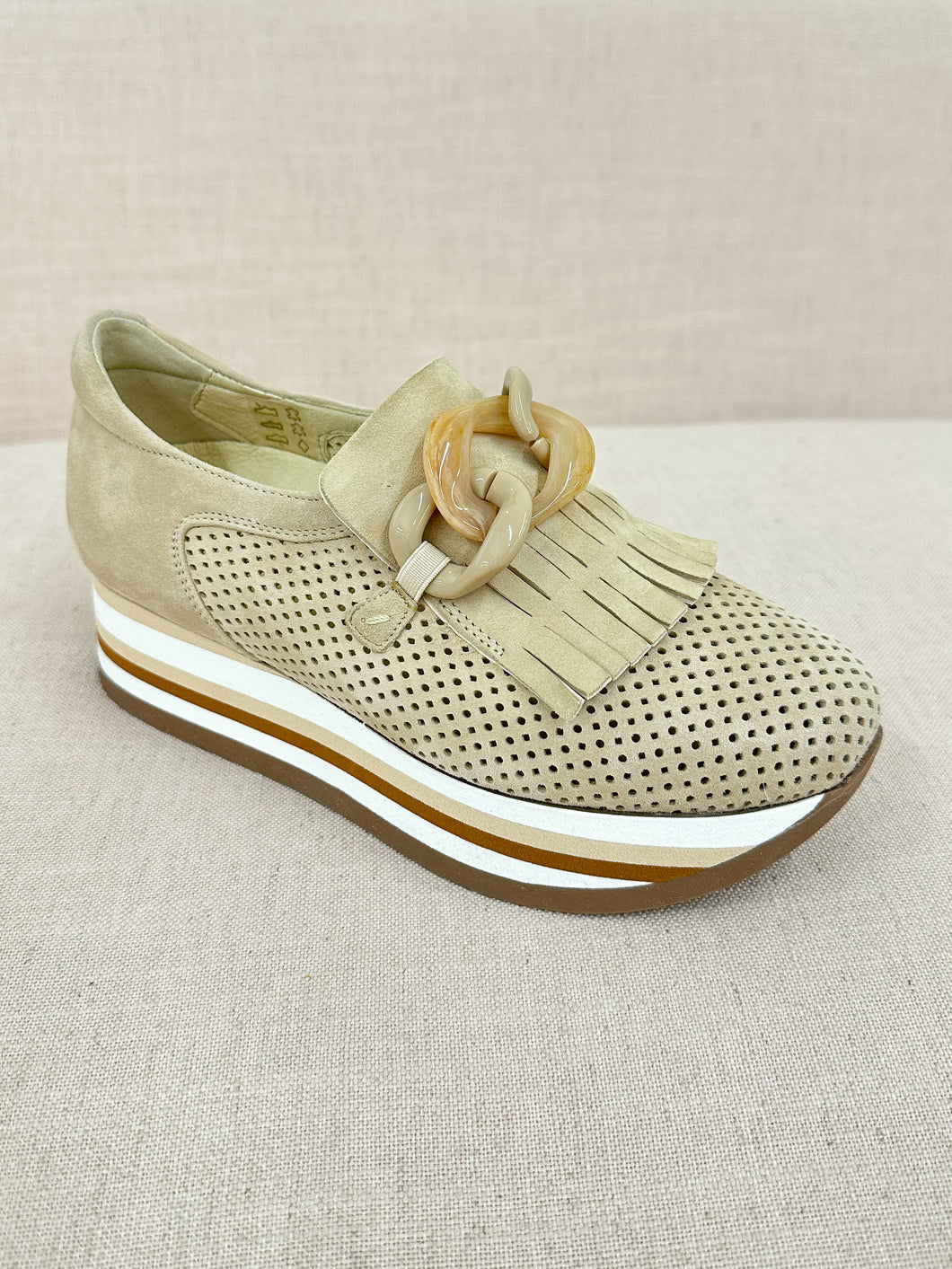 Softwaves Slip On Sneaker, Camel